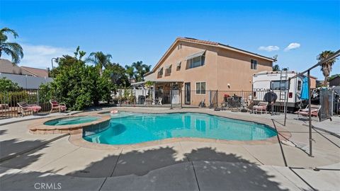 Photo of 324 Pamela Court, Hemet, CA 92544 (MLS # IV26157188)