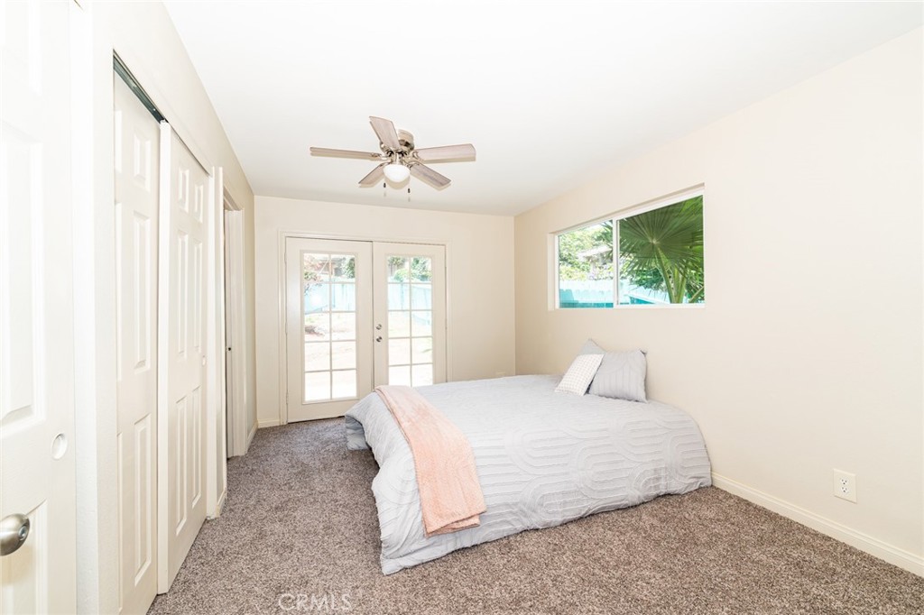 2232 Avenida Del Presidente