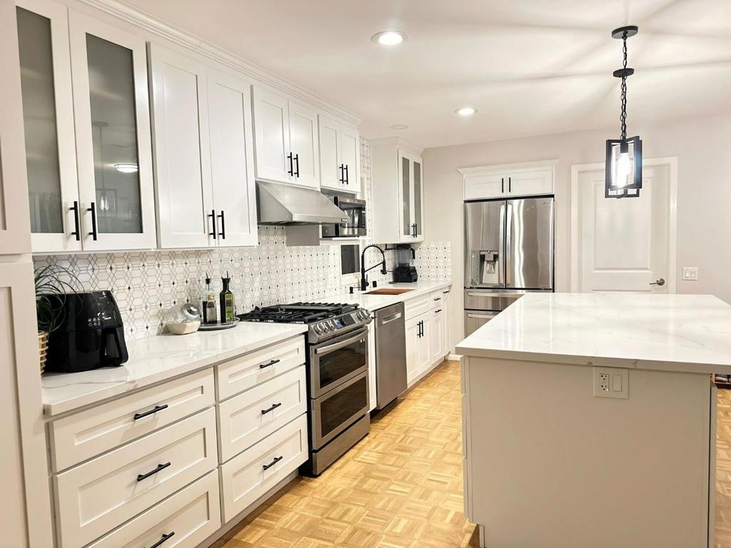 Renovated 4-bedroom single-level home with dream kitchen and a spacious backyard. This is a sunlit single family home featuring 4 bedrooms, hardwood floors, and a chef's kitchen. Newly renovated kitchen has quartz countertops, large island, custom tile backsplash, gas cooking range, and new stainless-steel appliances. Large living room with recessed lights and sliding glass doors to backyard. Ceiling lights and fan in all bedrooms. The two-car garage comes with EV charging. The backyard is perfect for relaxing or entertaining. It has pavers, a grilling area, and a large play structure. A private gate opens to a tree-lined walking path and children's sand play area. If you are looking for a nice and clean home then this is it. True pride of ownership. Highlights: Gas cooking range, wood flooring, tile flooring in bathrooms, recessed light, renovated and clean home, sunlit, kids play area, EV charging. Convenient location. Close to PJCC gym, Starbucks, Penelope coffee shop. Employers: Visa, Sony- Playstation, Zoox, Gilead, Oracle, Sledgehammer, and more. Many grocery store and shopping options. Including walking distance to Farmer's Market on Saturday morning. .