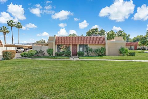 Photo of 35981 Novio Court, Rancho Mirage, CA 92270 (MLS # 219146042DA)
