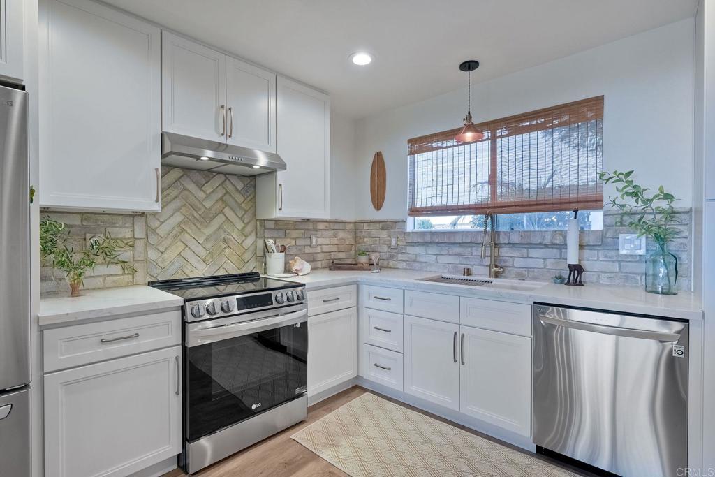 908 Caminito Madrigal F