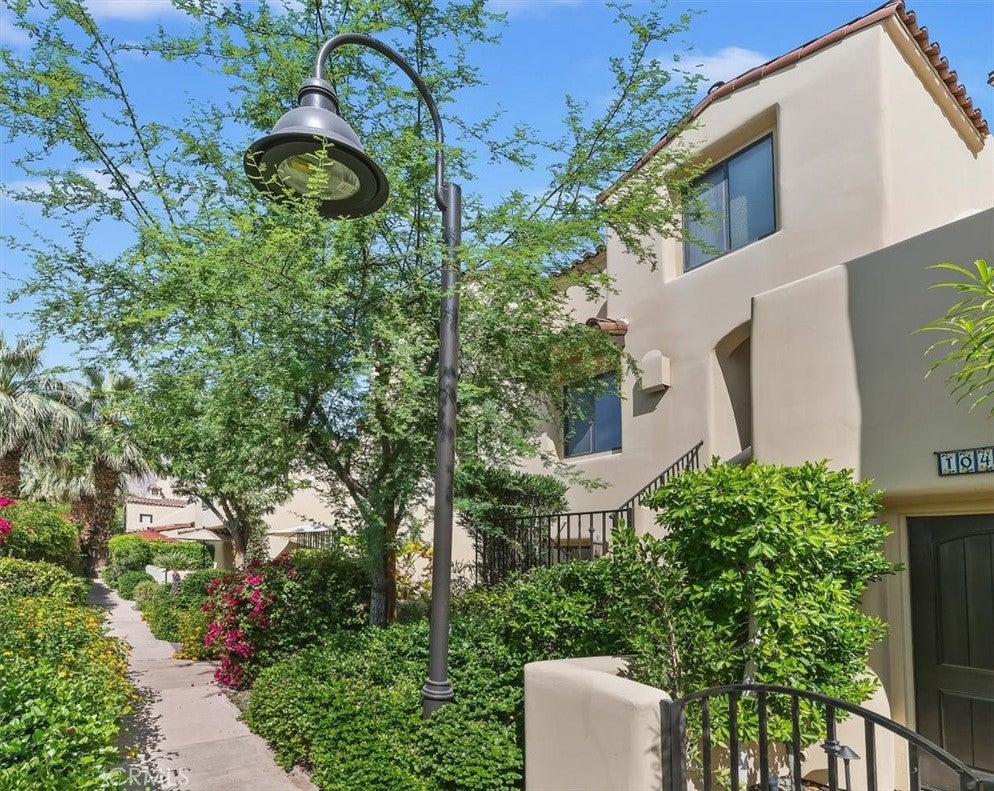 1045 Villorrio S