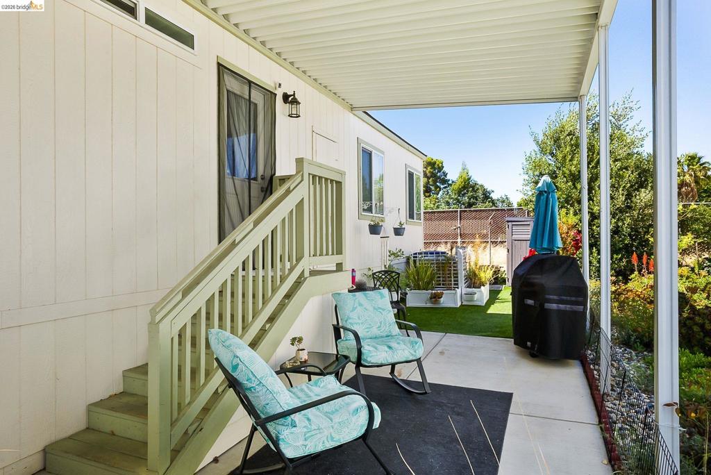 156 Tiki Ln