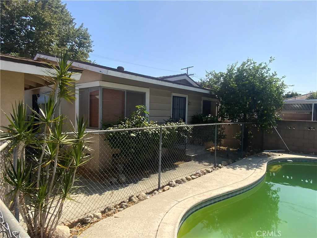 9506 Guess Street