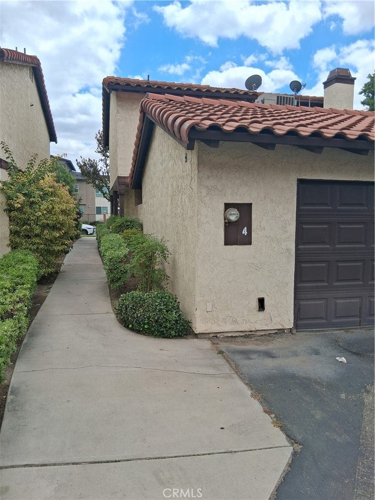 1077 S Santo Antonio Drive 4