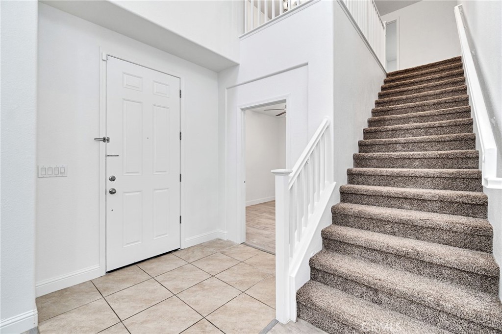1776 WHITEASH