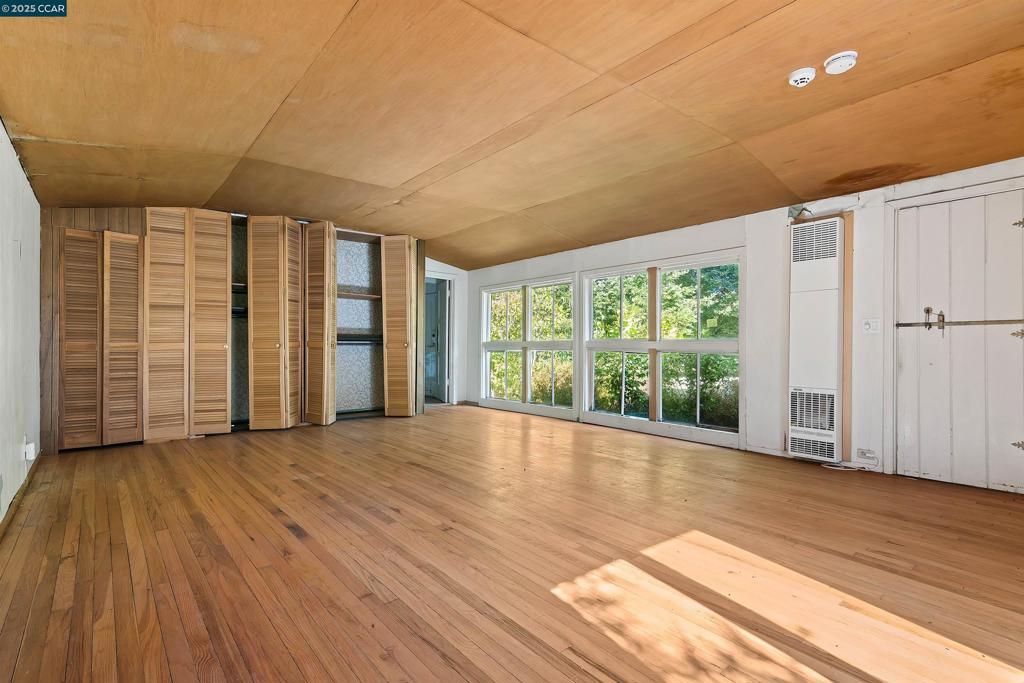 TICE VALLEY - Residential