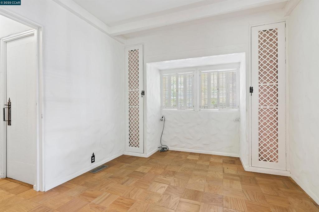 TICE VALLEY - Residential