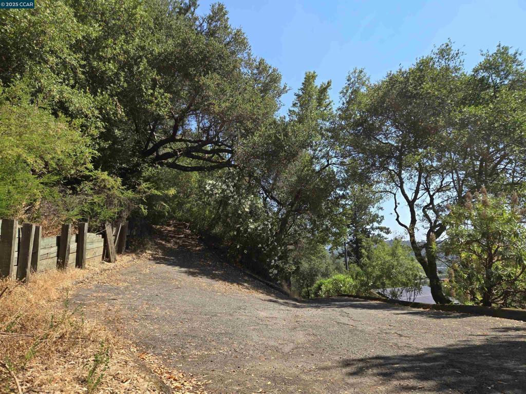 100 Black Log Rd