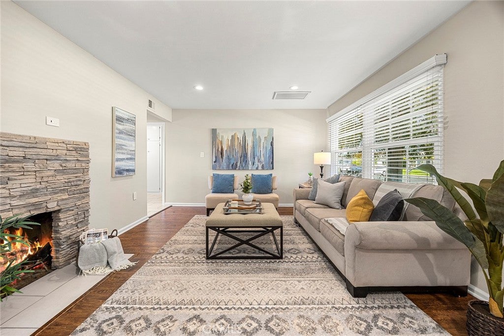 330 Magnolia Avenue