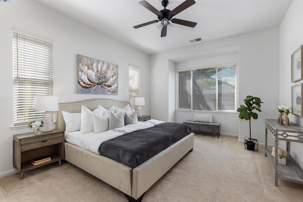 SUMMERSET 2 - Residential