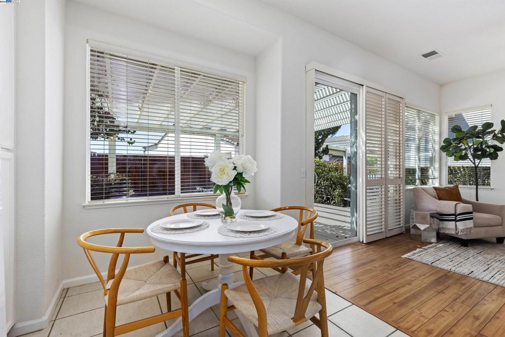 SUMMERSET 2 - Residential