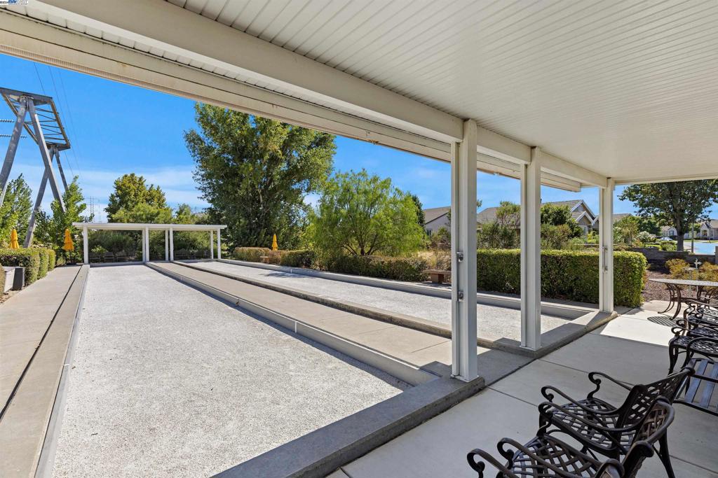 SUMMERSET 2 - Residential