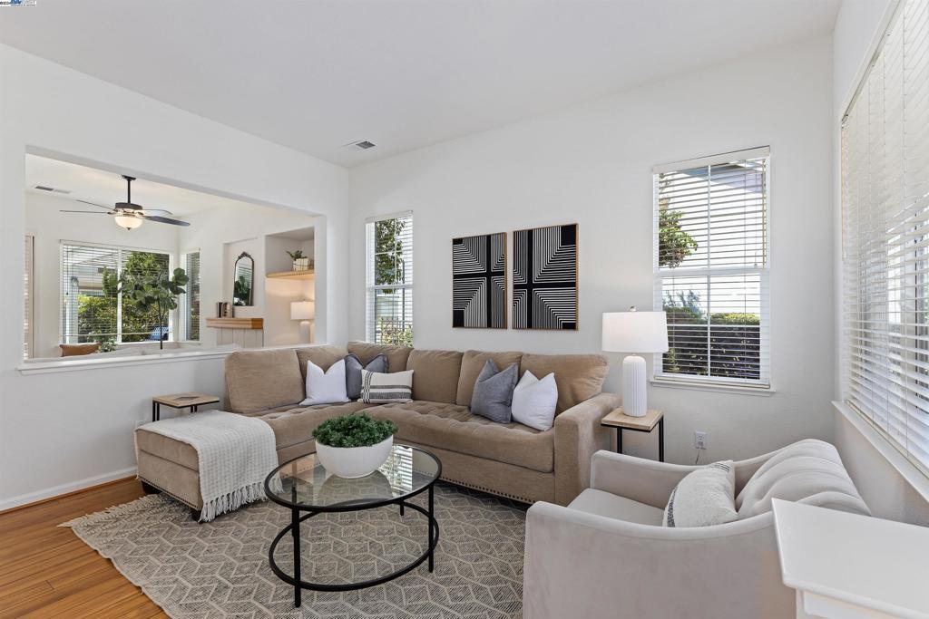 SUMMERSET 2 - Residential