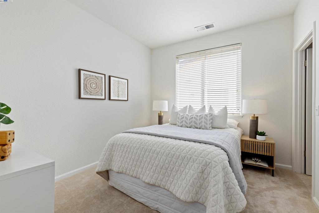 SUMMERSET 2 - Residential