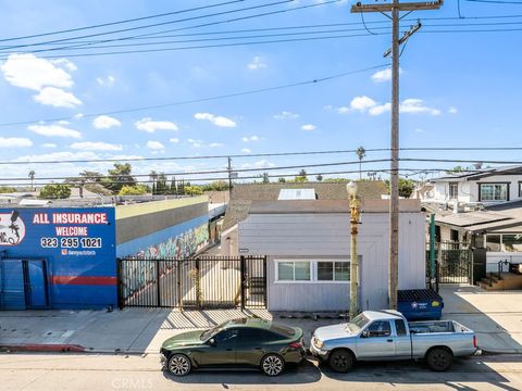 Photo of 3520 3520 W Slauson Ave, Los Angeles, CA 90043 (MLS # PW25232363)