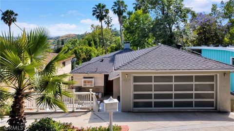 Photo of 407 Alta Vista Ave, South Pasadena, CA 91030 (MLS # SR26095237)