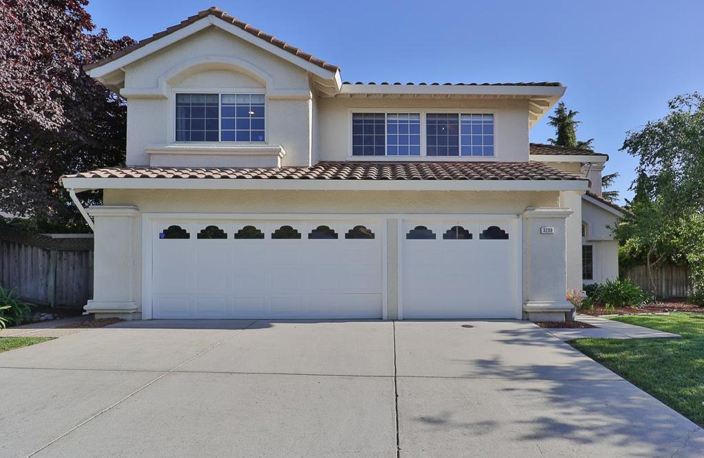 3239 Pinot Blanc Way