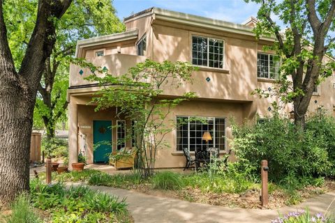 Photo of 1997 Wild Oak Lane, Chico, CA 95928 (MLS # SN26070922)