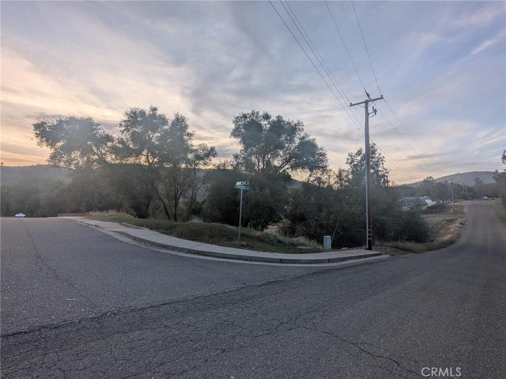 5255 White Oak Court