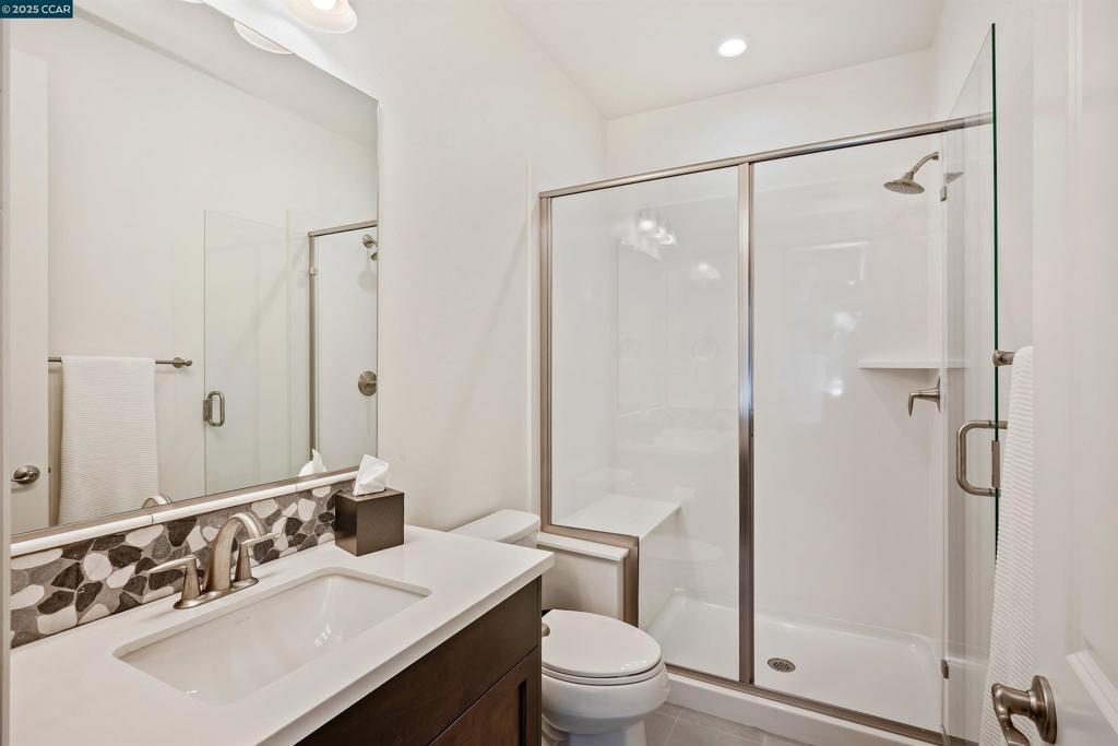 ALAMO CREEK - Residential