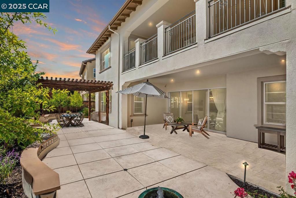 ALAMO CREEK - Residential