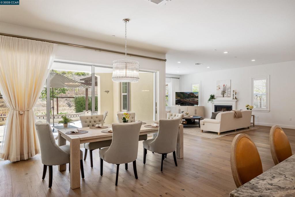 ALAMO CREEK - Residential
