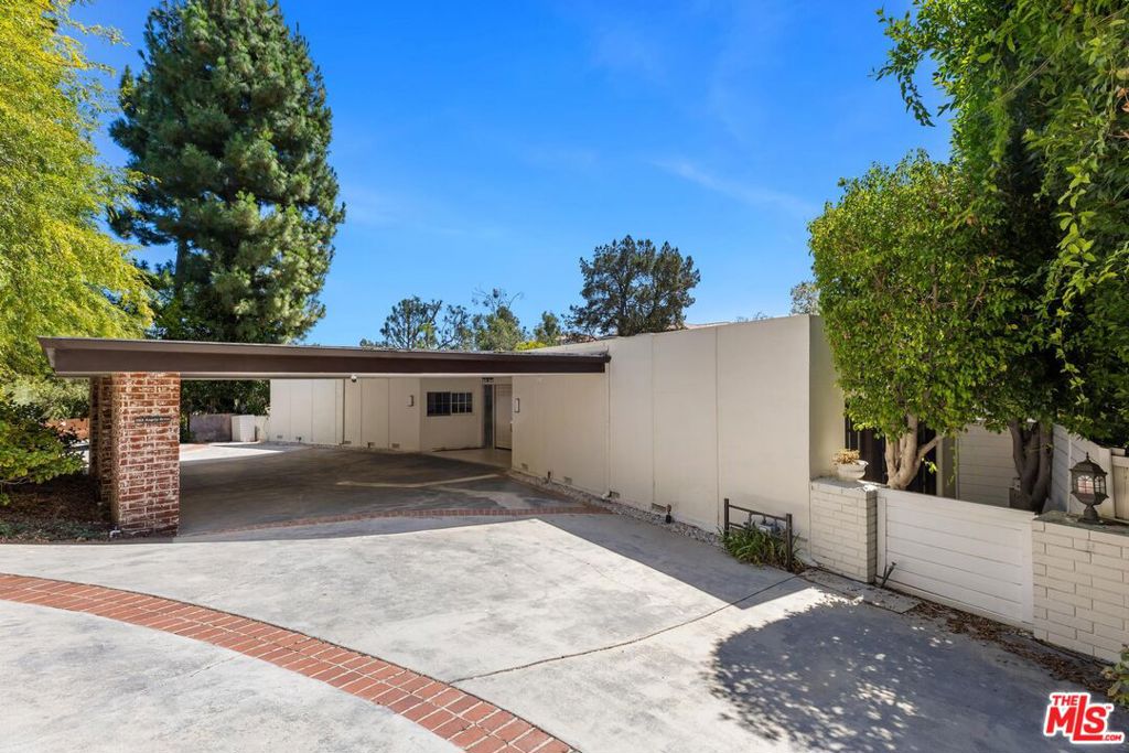 1163 Angelo Drive