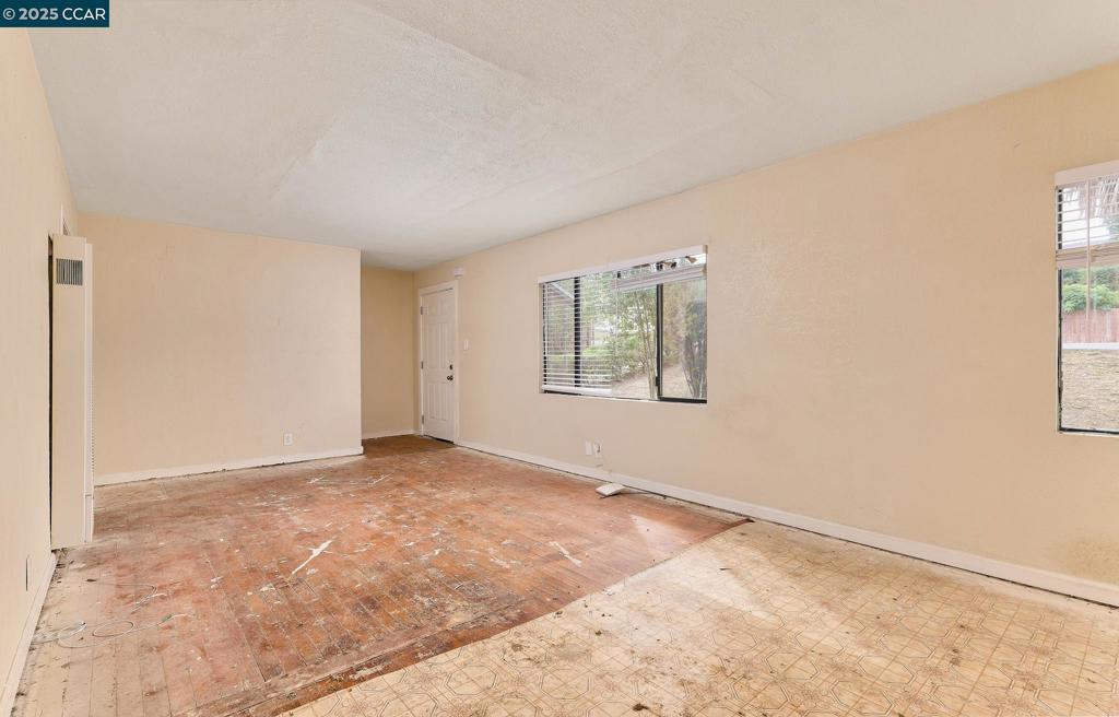 BEVERLY HILLS - Residential