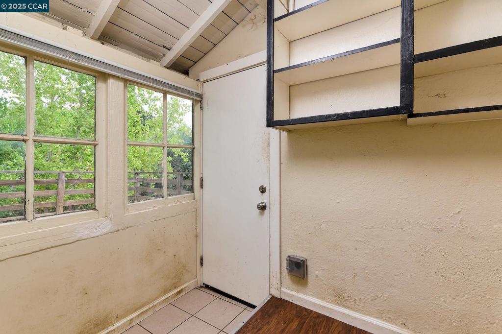 BEVERLY HILLS - Residential