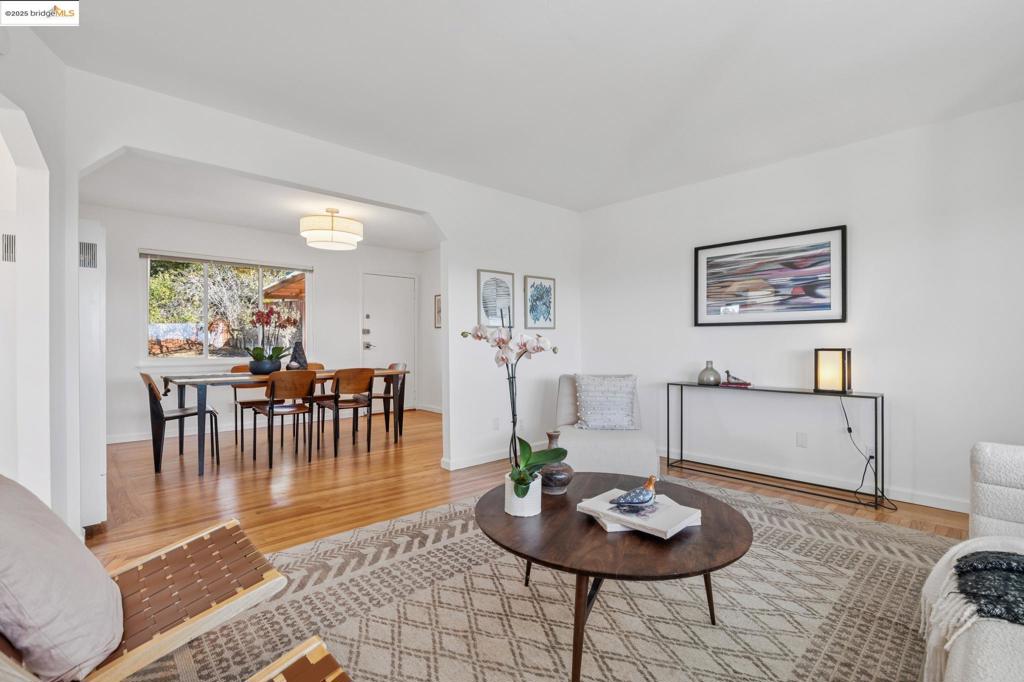 TEWKSBURY HGTS - Residential