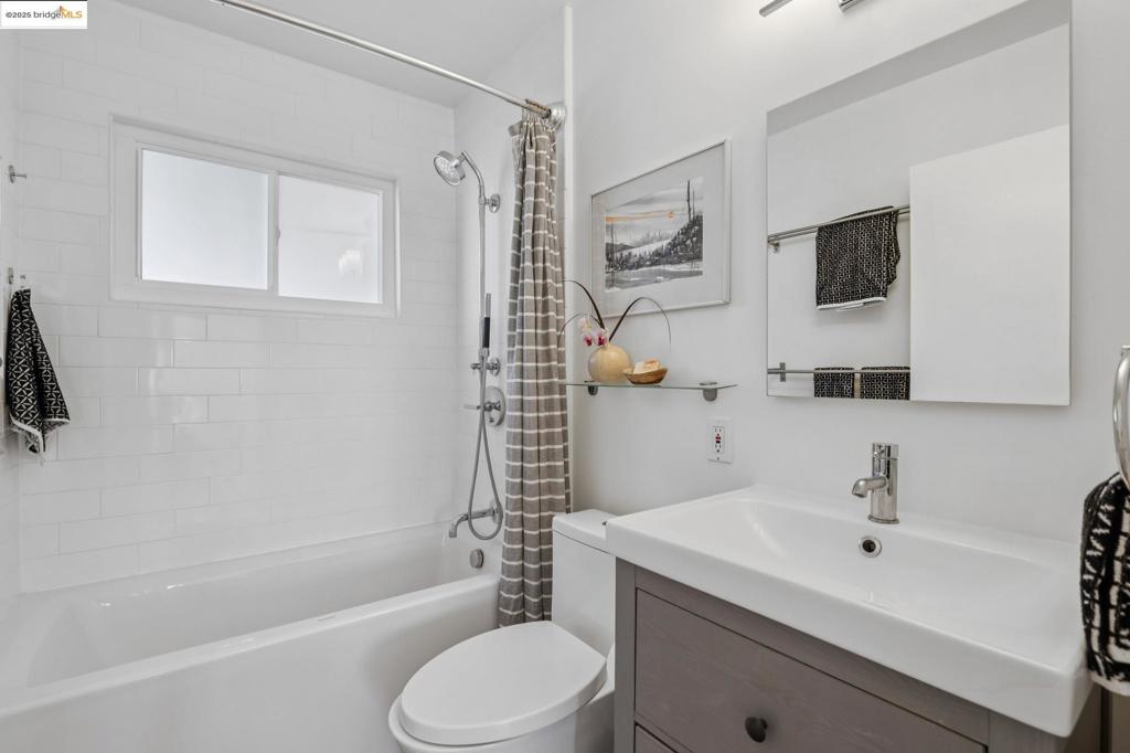 TEWKSBURY HGTS - Residential