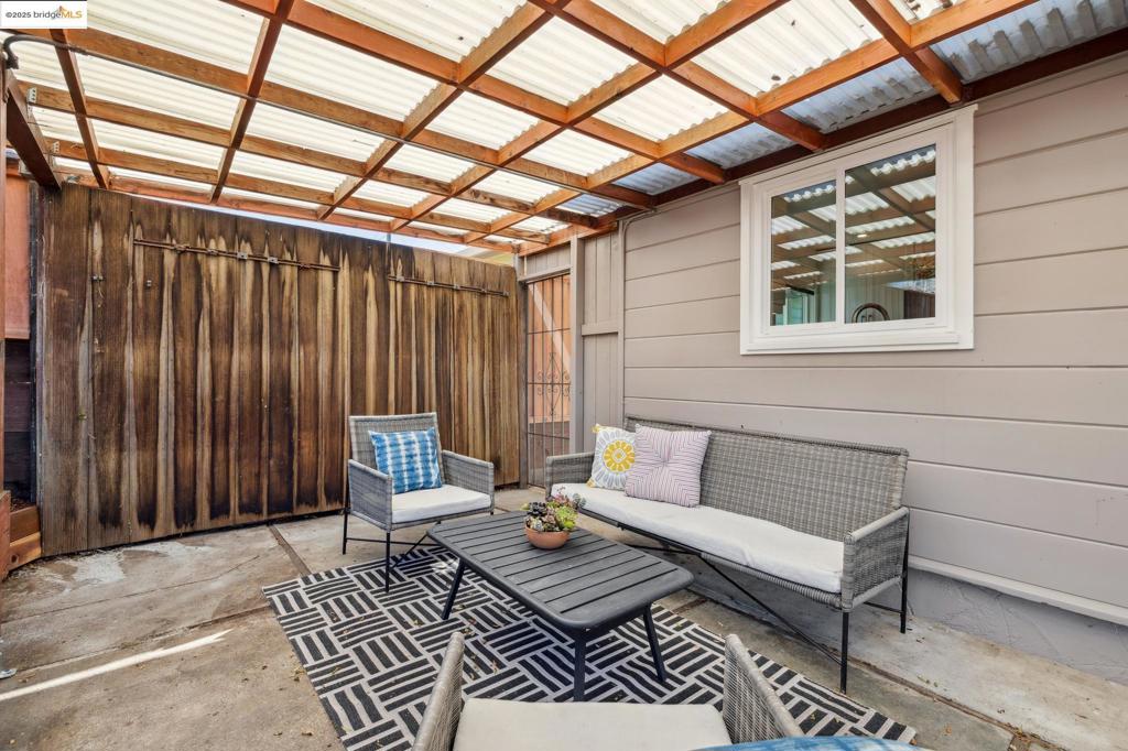 TEWKSBURY HGTS - Residential