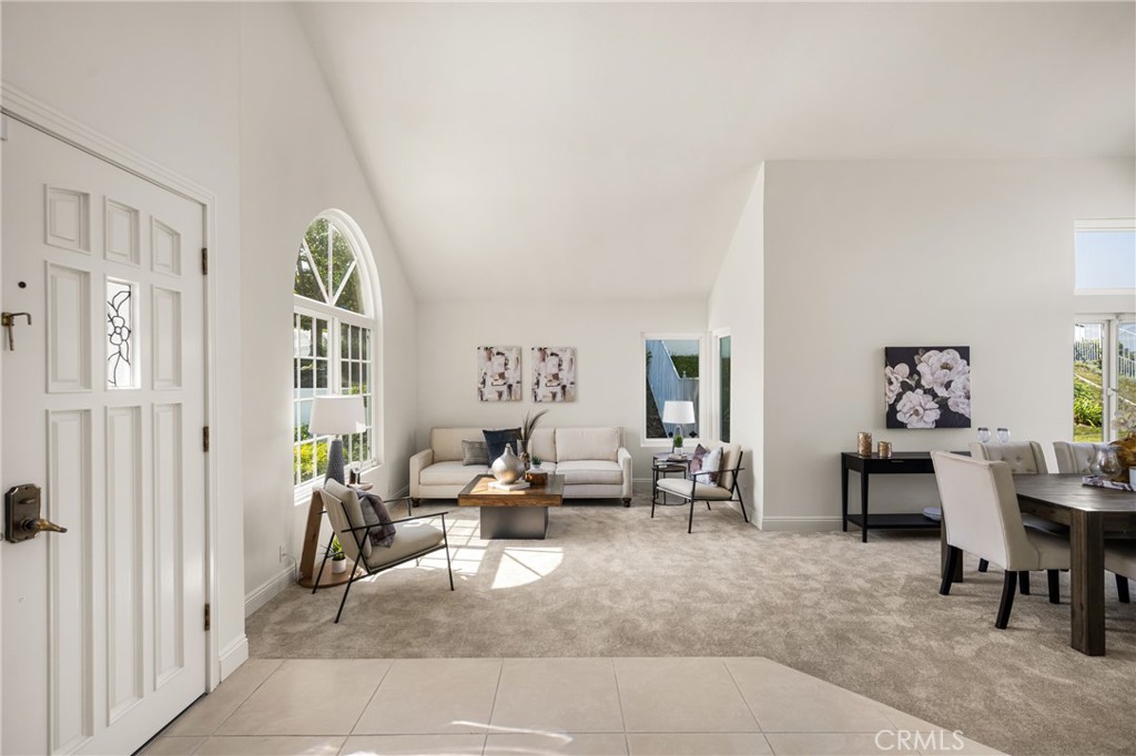 Canyon Heights (CYHT) - Residential