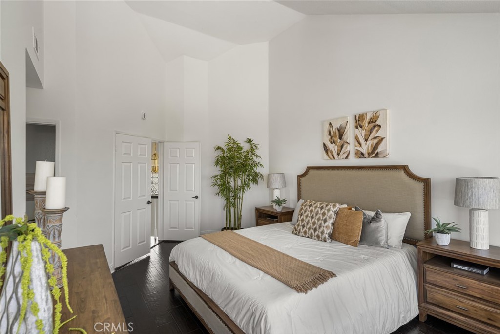 Canyon Heights (CYHT) - Residential