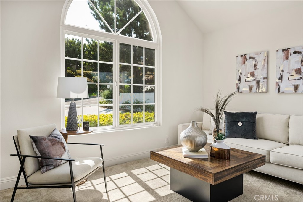 Canyon Heights (CYHT) - Residential