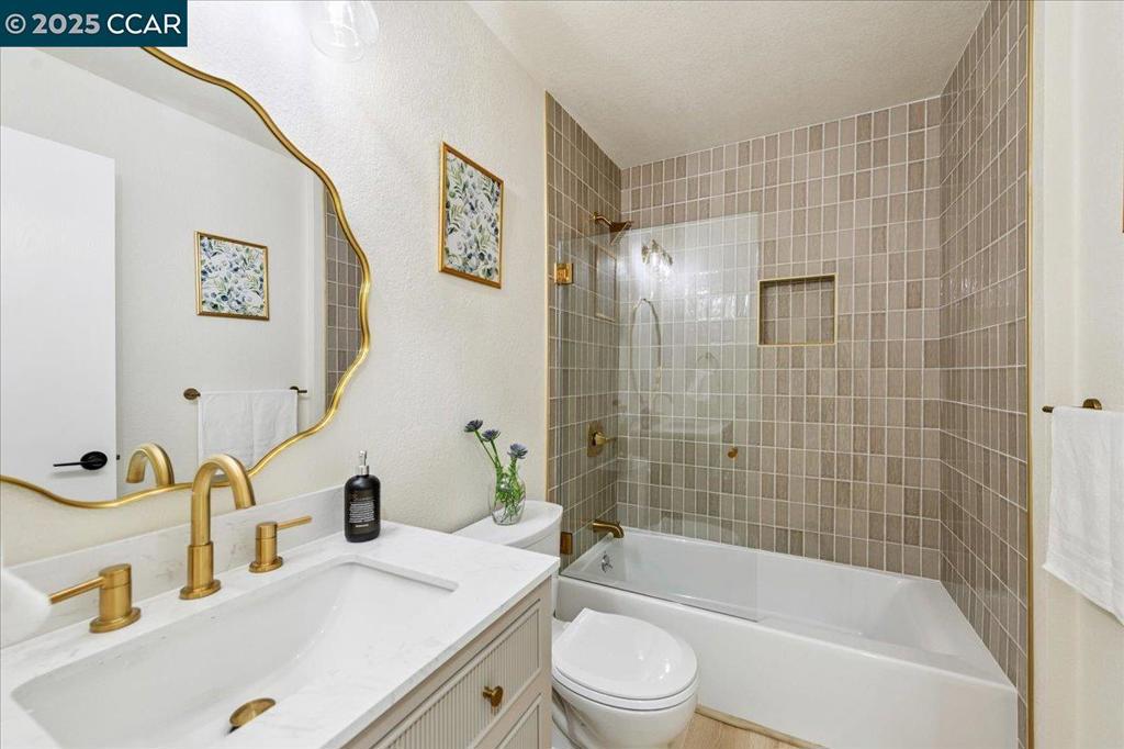 SYCAMORE GLEN - Residential