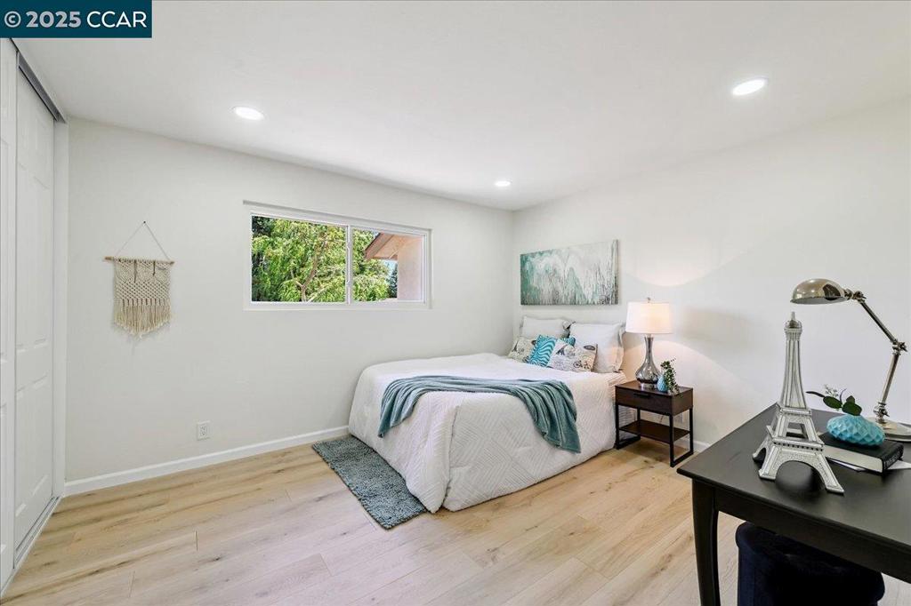 SYCAMORE GLEN - Residential