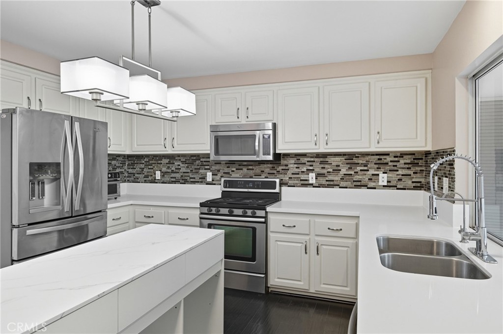 Mountaingate - Residential Lease