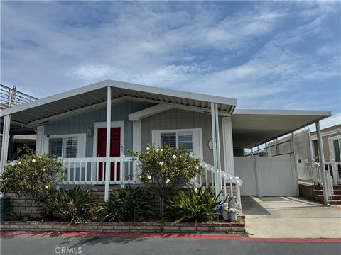 Photo of 21851 21851 Newland St #58, Huntington Beach, CA 92646 (MLS # PW25227427)