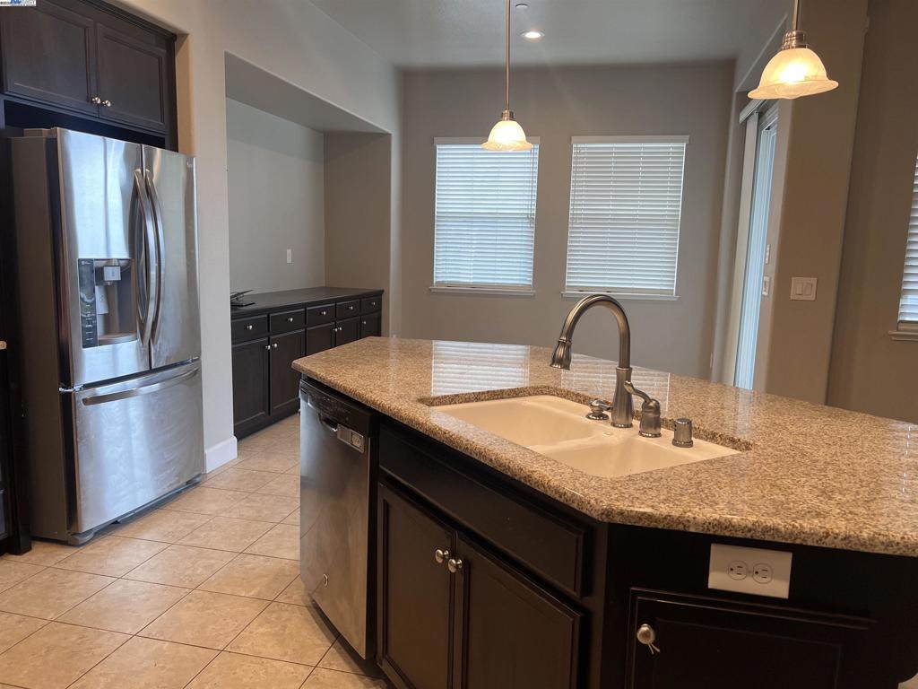 1110 Clearwater Creek Blvd