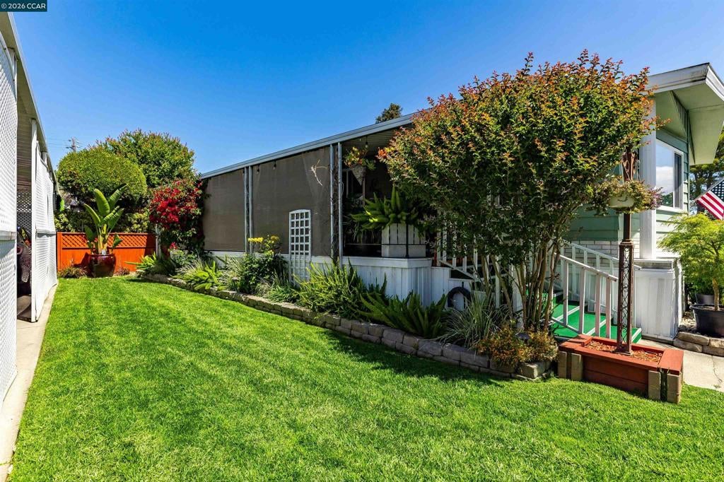 2368 Dalis Drive