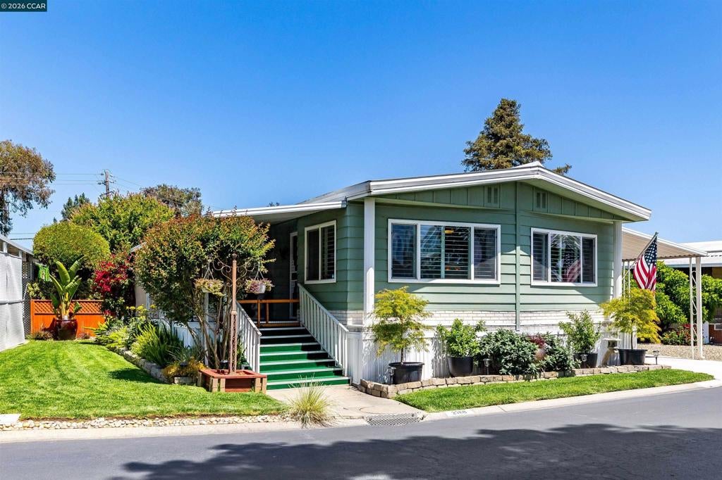 2368 Dalis Drive