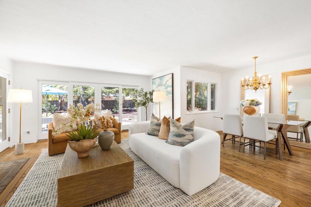 972 Echo Drive