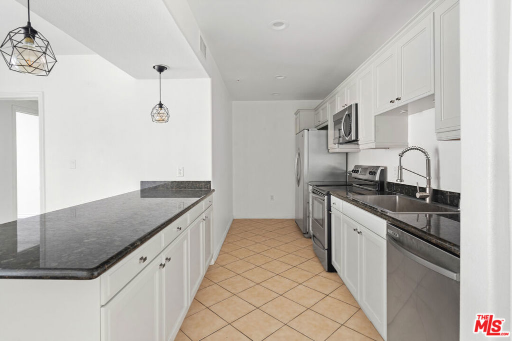 3740 Santa Rosalia Drive 326