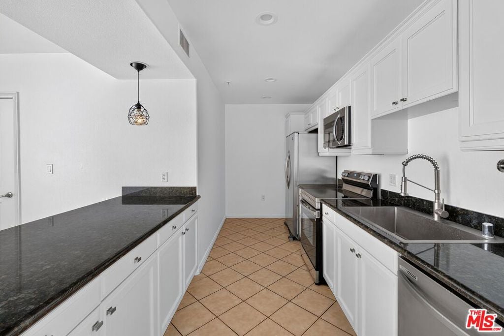 3740 Santa Rosalia Drive 326