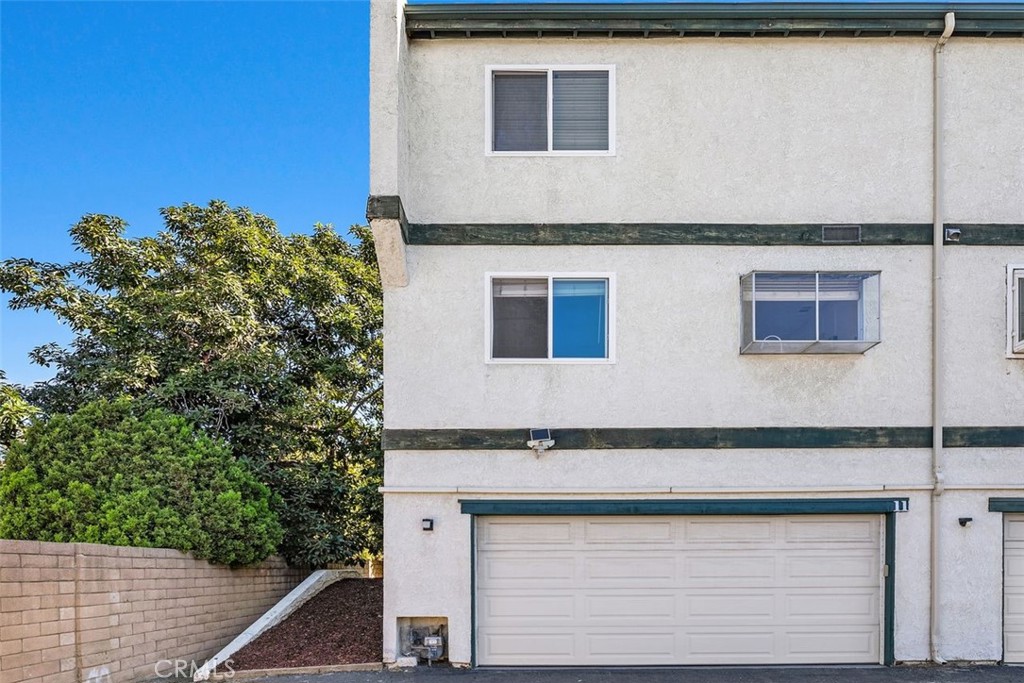 Tustin Commons - Residential