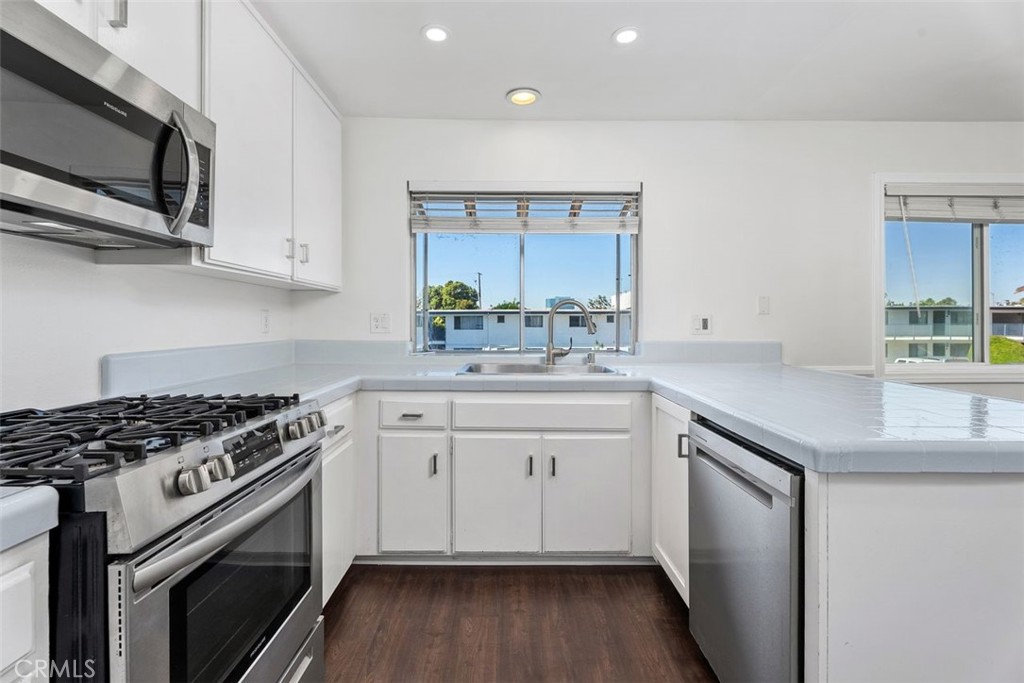 Tustin Commons - Residential