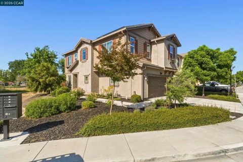 Photo of 53 Havenwood Ct CT, Brentwood, CA 94513 (MLS # 41134464)