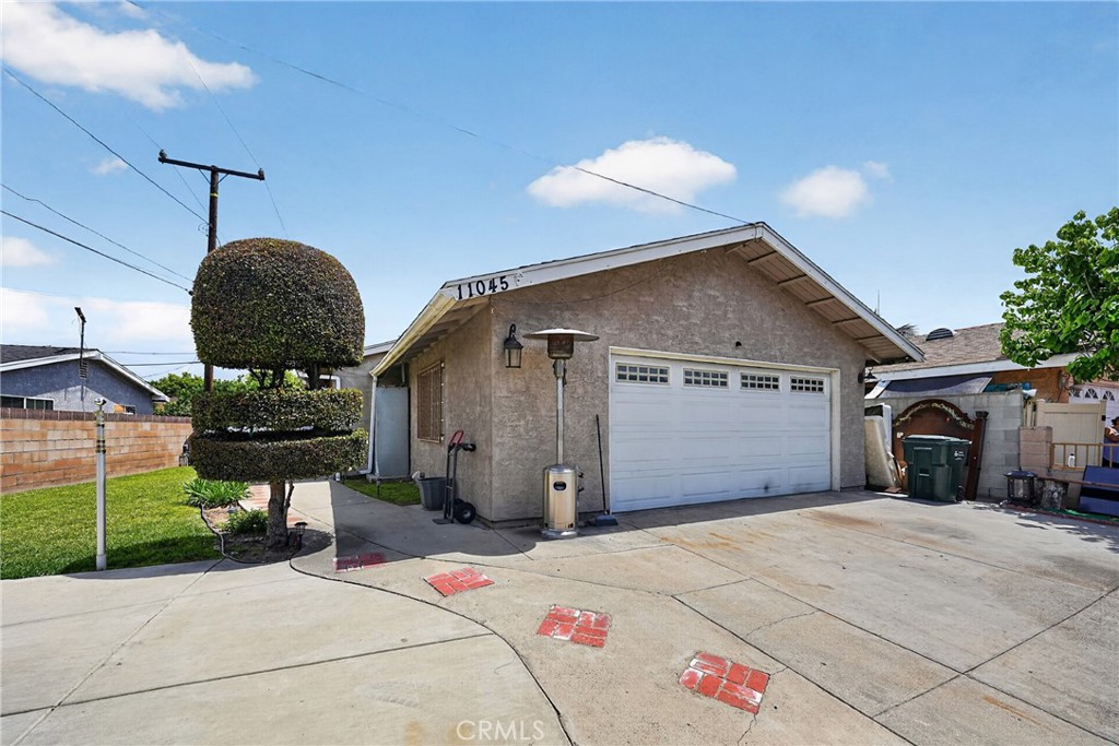 11045 Backford Street